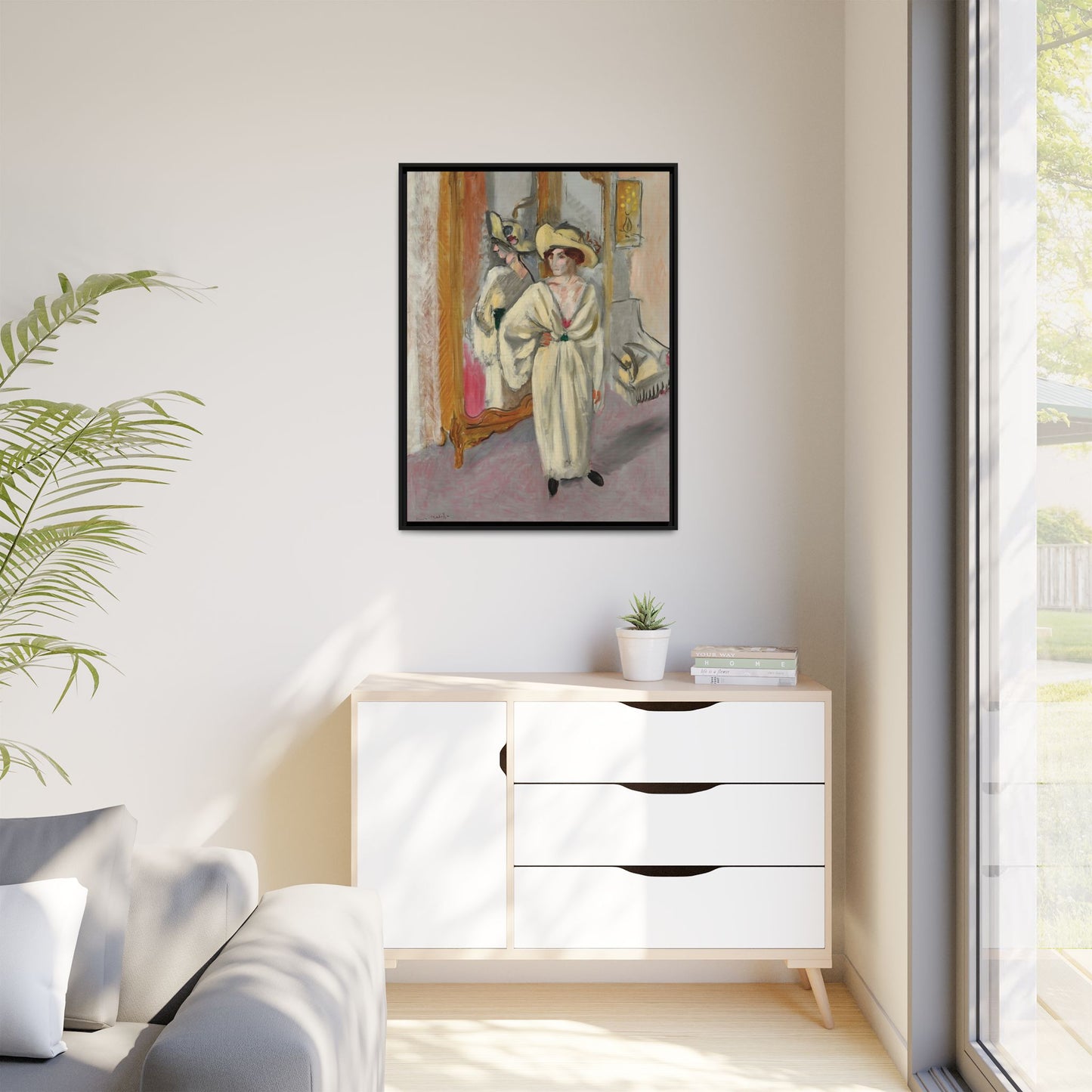 Femme en blanc debout devant une glace (1918-1919) by Henri Matisse / Toile encadrée sur caisse américaine