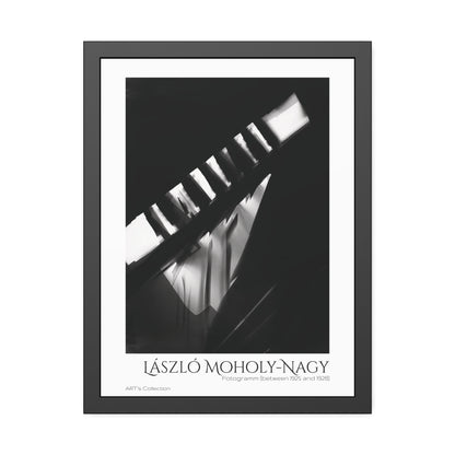 Fotogramm (between 1925 and 1928) by László Moholy-Nagy  / Affiche Encadrée série ART's Collection