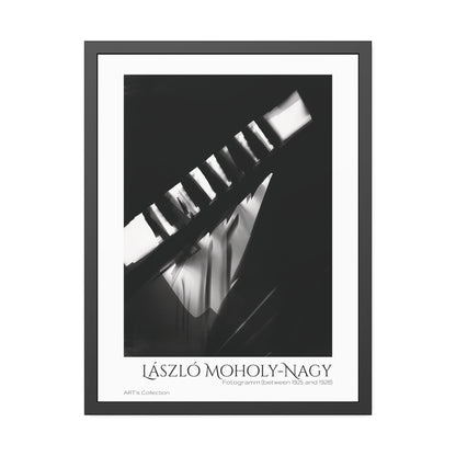 Fotogramm (between 1925 and 1928) by László Moholy-Nagy  / Affiche Encadrée série ART's Collection