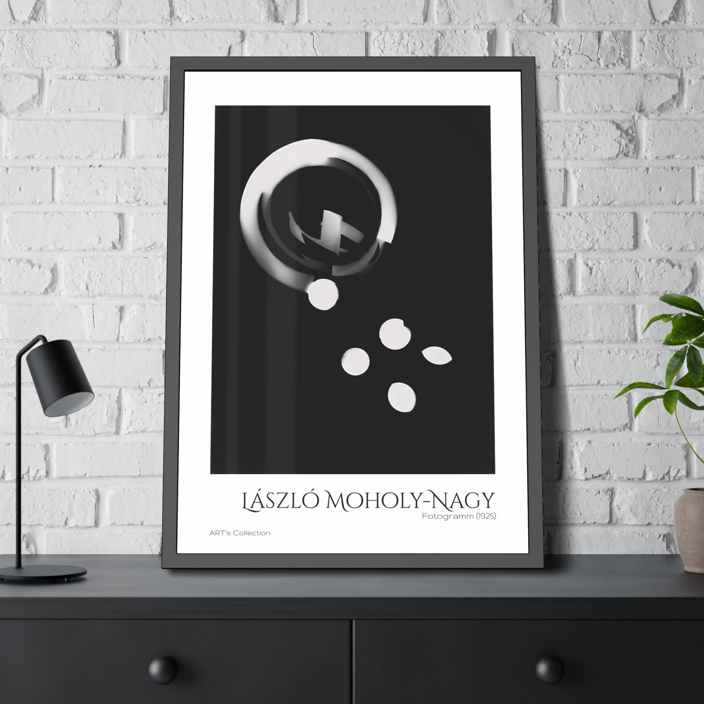 Fotogramm (1925) by László Moholy-Nagy  / Affiche Encadrée série ART's Collection