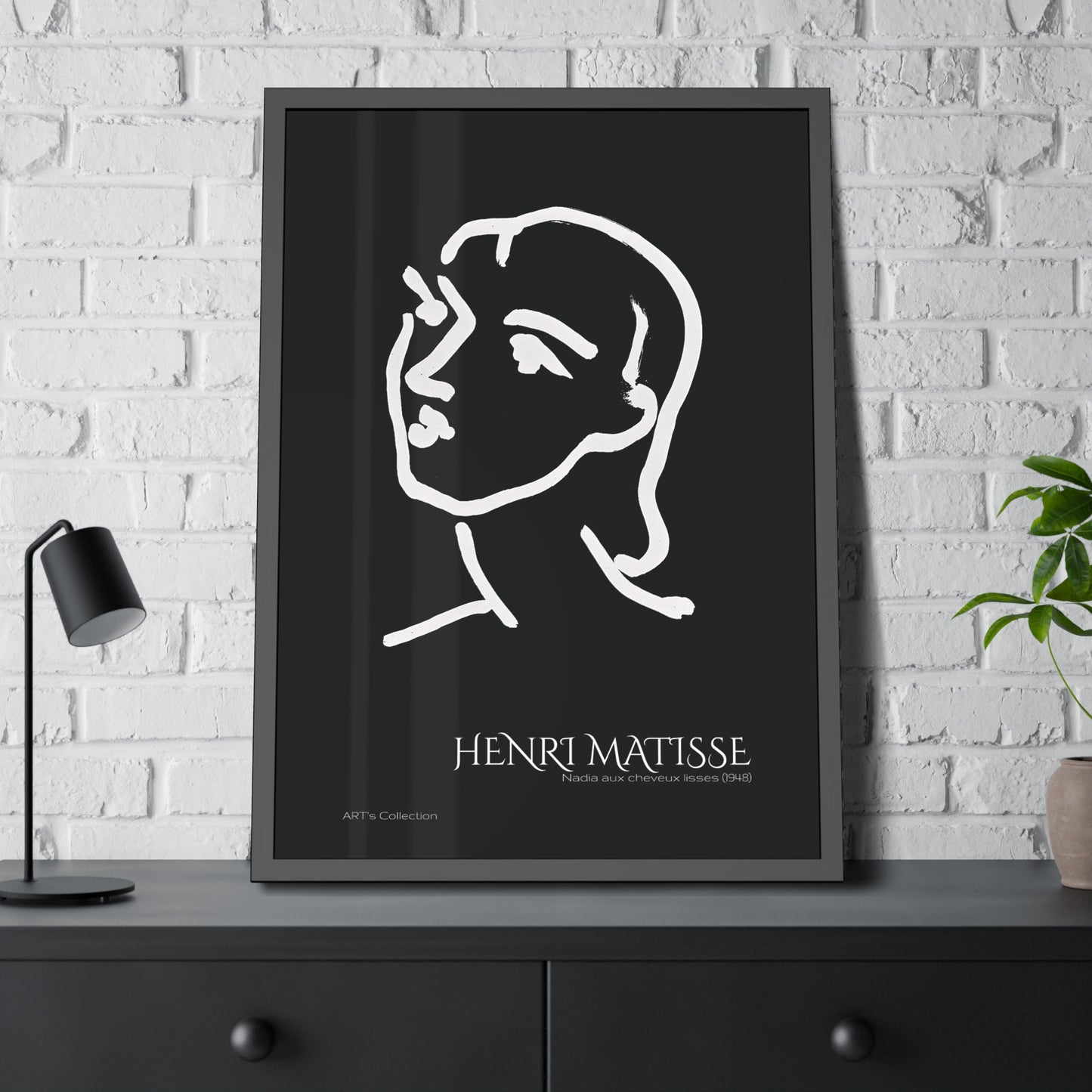 Nadia aux cheveux lisses (1948) black édition by Henri Matisse / Affiche Encadrée série ART's Collection