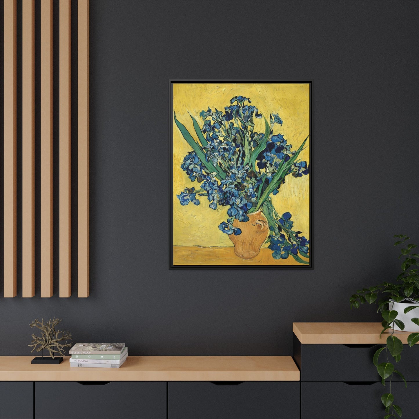 Irises (1890) by Vincent van Gogh / Toile encadrée sur caisse américaine